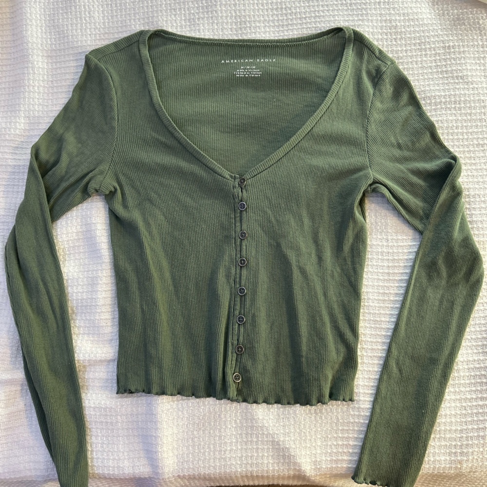 Green basic long sleeve